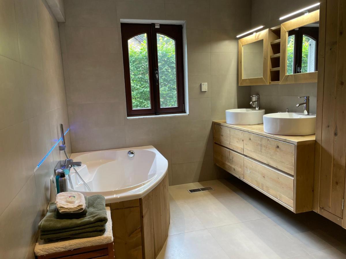B&B Monroe Averbode Luaran gambar