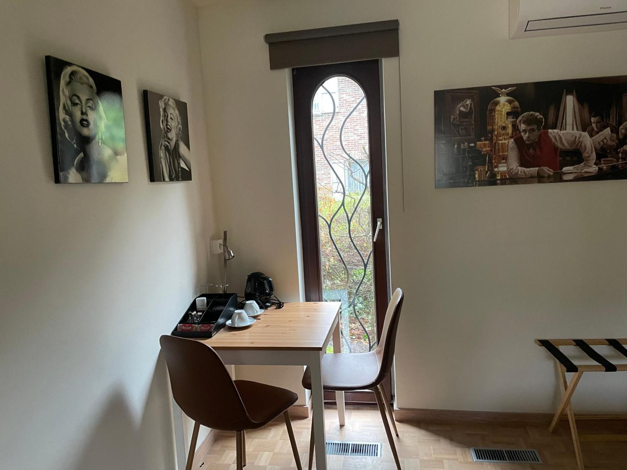 B&B Monroe Averbode Luaran gambar